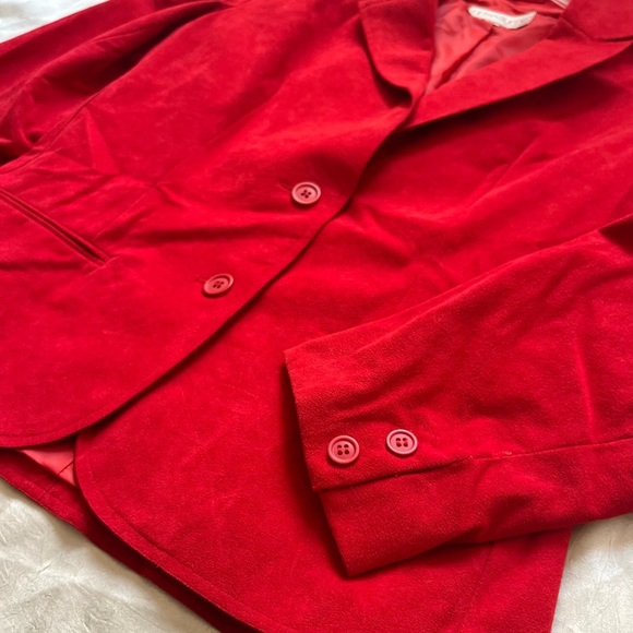 Ultra Suede Vintage Vibrant Red Blazer - Picture 2 of 6